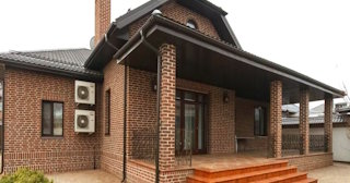 Строительство домов из кирпича с мансардой в Нижнекамске | от 3665 рублей
